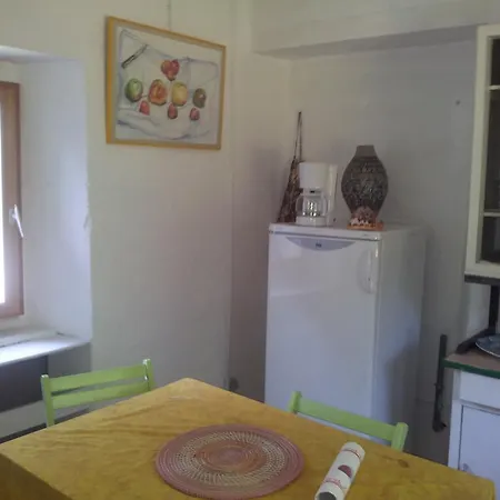 Дом отдыха La Pyrene Maison De